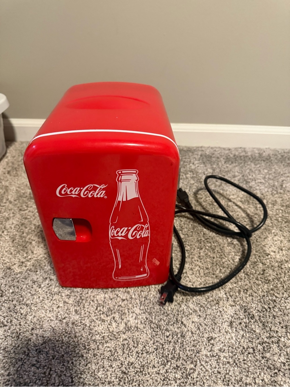 Coca Cola mini fridge
